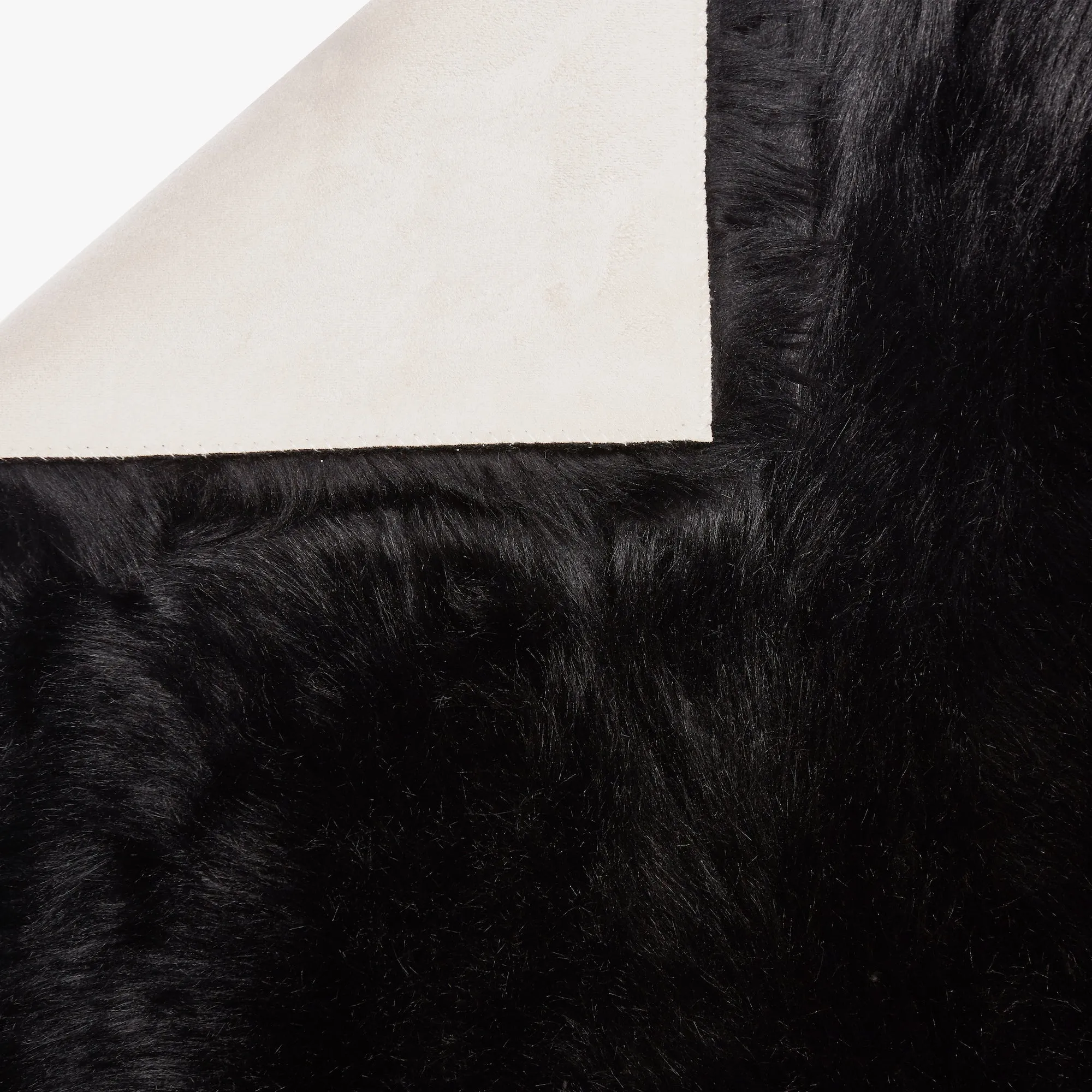 Faux Fur Long Pile Shaggy Area Rug (Size 120 x 180 cm, Black)