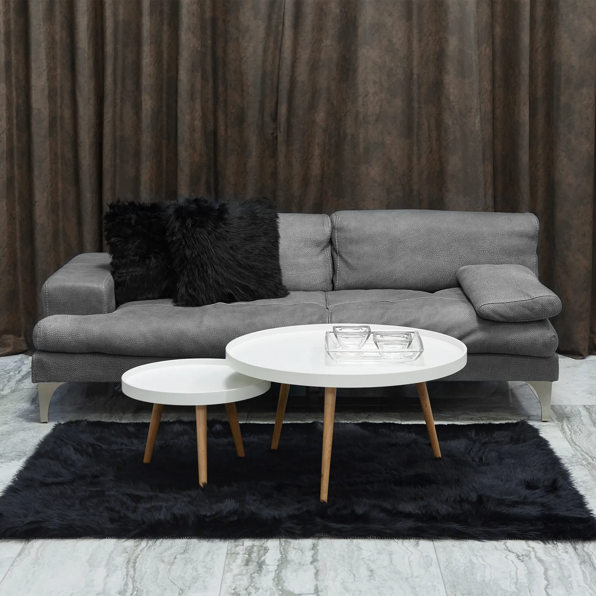 Faux Fur Long Pile Shaggy Area Rug (Size 120 x 180 cm, Black)
