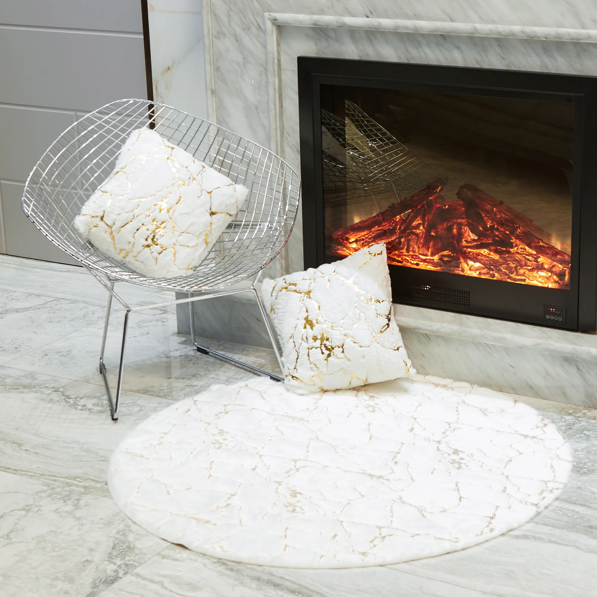 Faux Fur Round Area Rug (Size 120 x 120 cm, White)