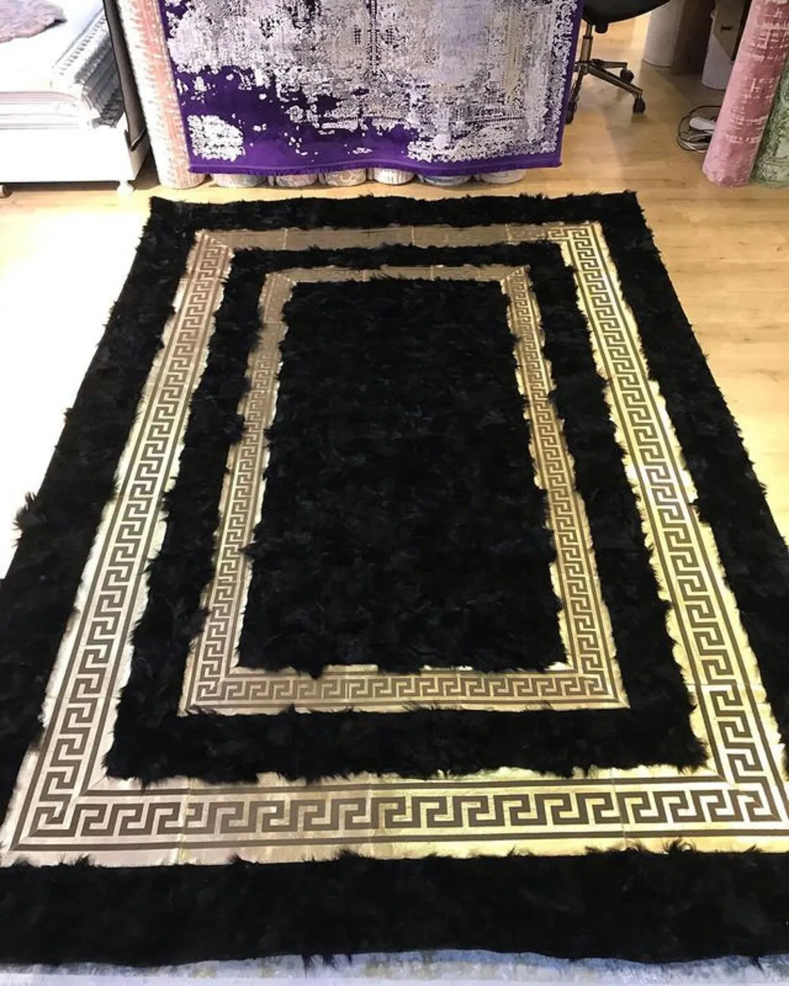 Handmade Natural Large Sheepskin Black Gold Living Room Rug , Soft Rug