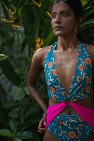 In  full bloom monokini