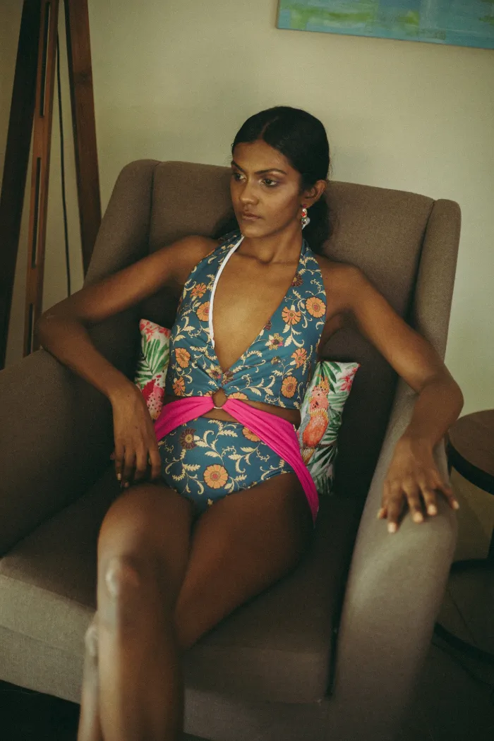 In  full bloom monokini