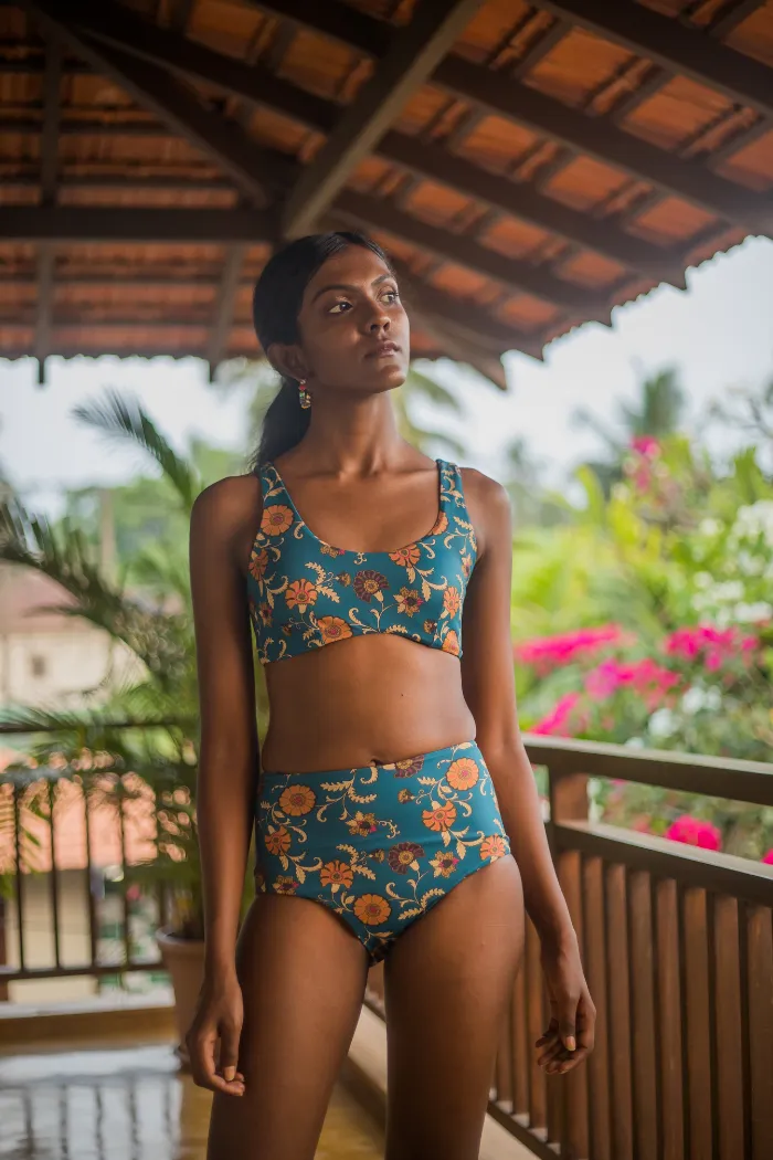 In full bloom old navy bikini set