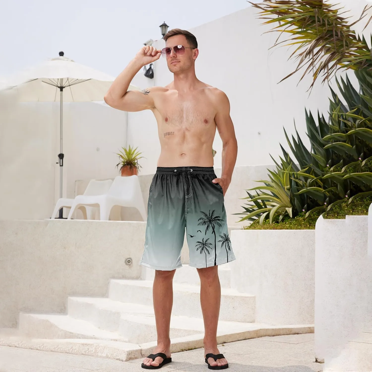 Mens Swim Trunks Quick Dry Board Shorts with Mesh Lining, Breathable Surf Beach Shorts Swimwear Bathing Suits