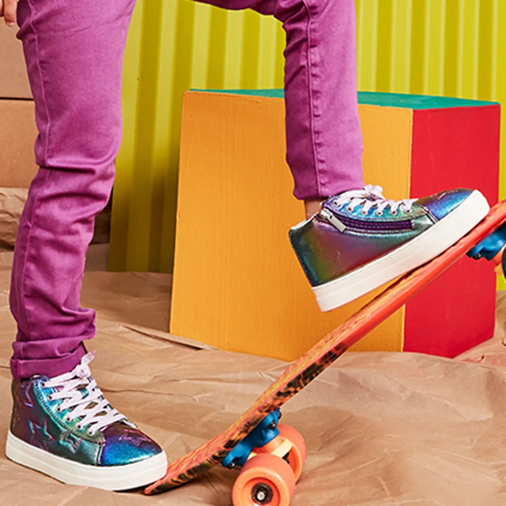 Quilted Star Metallic Sneaker