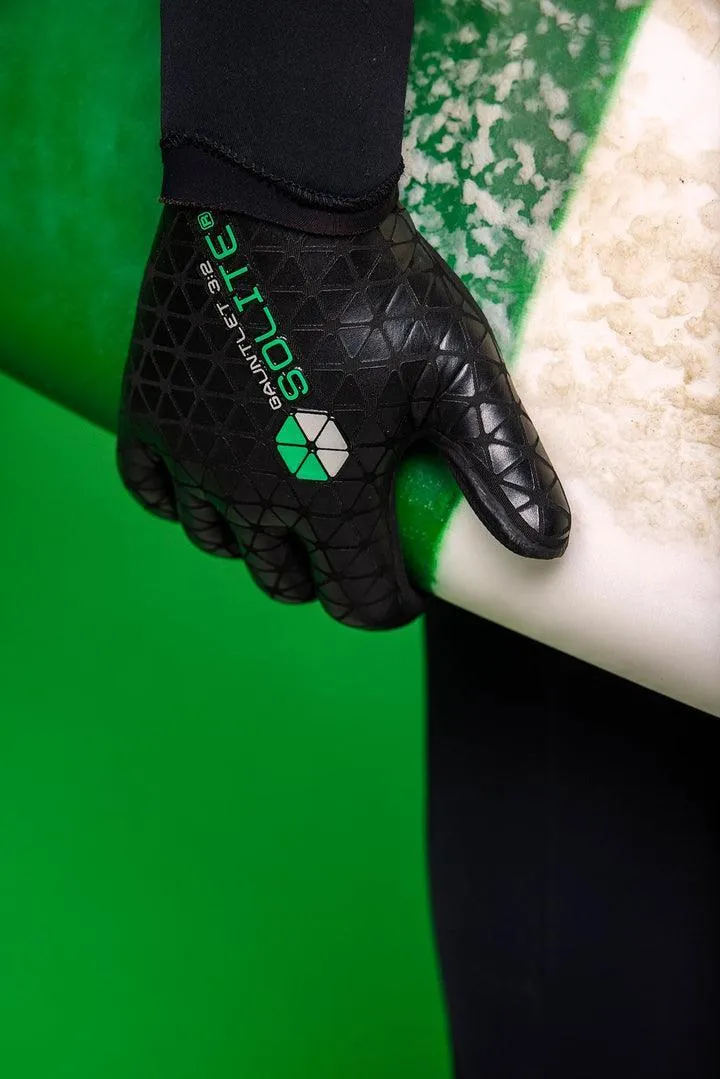 Solite 3/2 mm Gauntlet Wetsuit Glove
